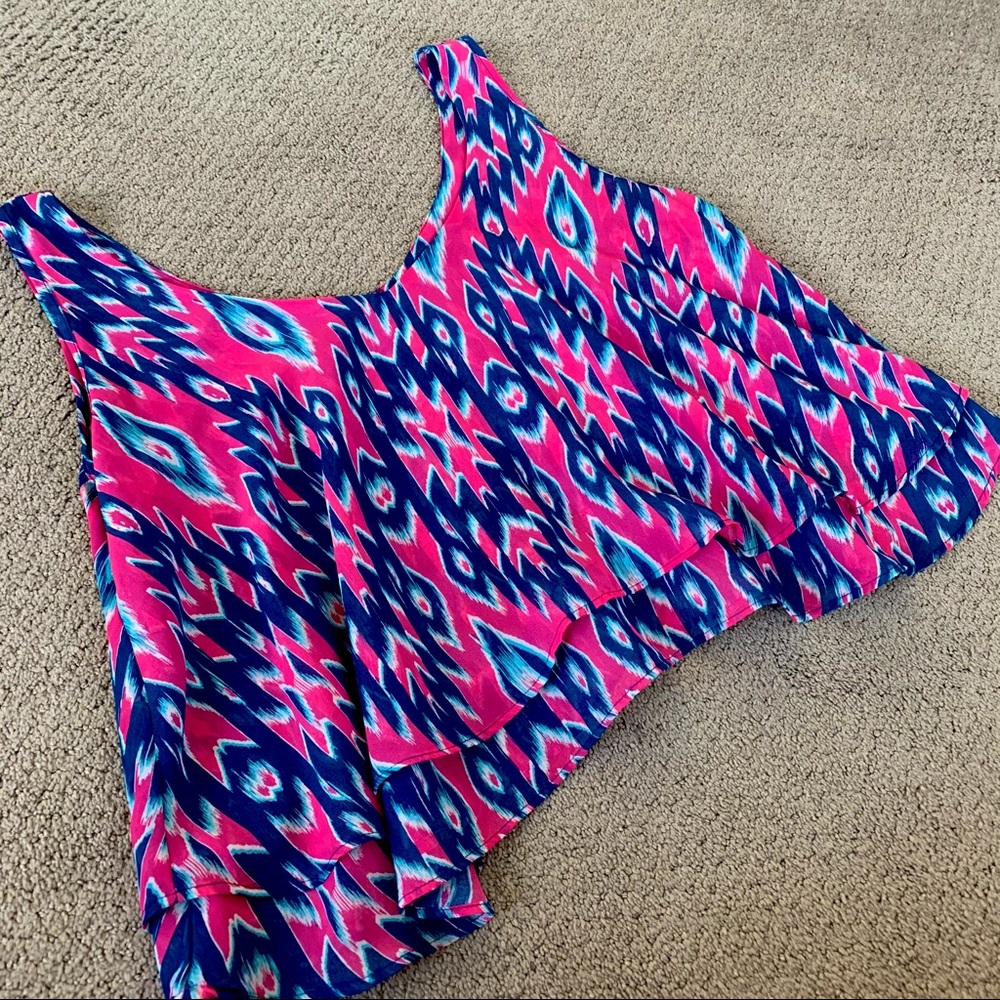 Patterned Flowy Tank Top - Picture 2 of 6